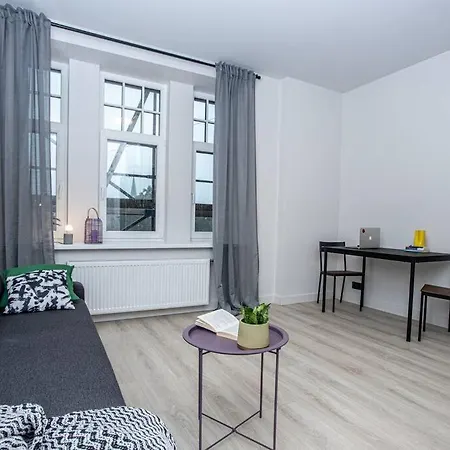 Spacious 1 Flat Near Public Transportation Apartment Riga